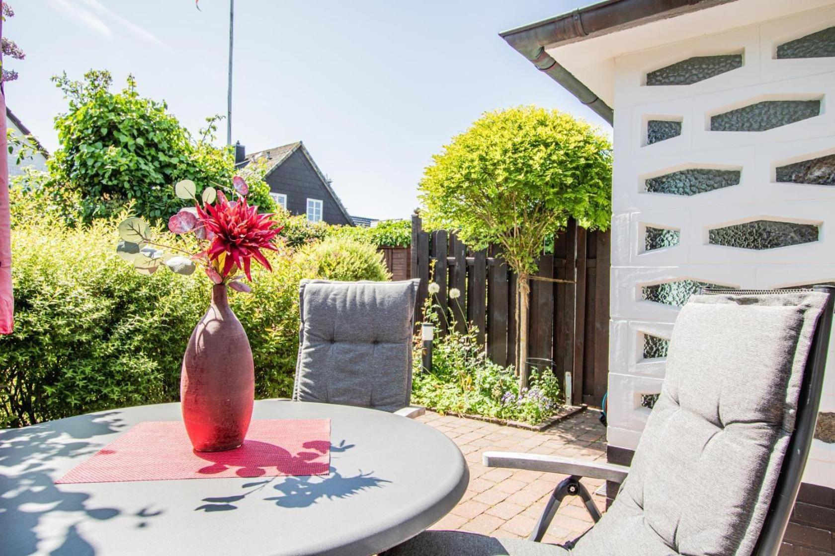 Ferienwohnung Friesenhaus, App. 2 Westerland Exterior foto